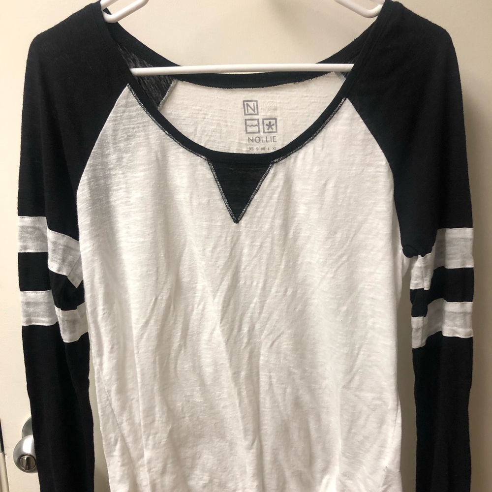 Baseball tee